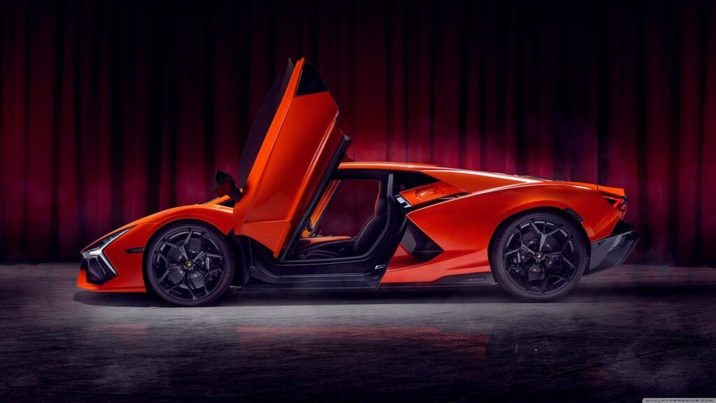 thick hair low maintenance pixie bob haircut