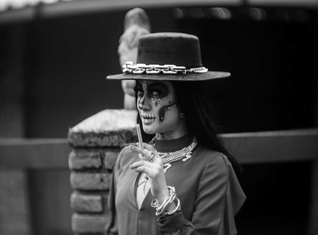 tatuajes de marcianos fumando