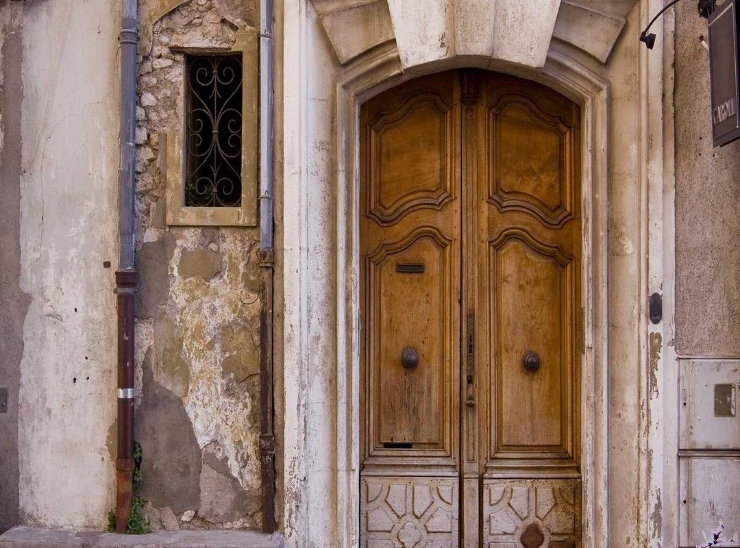 A Look Inside: The Art and Experiences to Discover